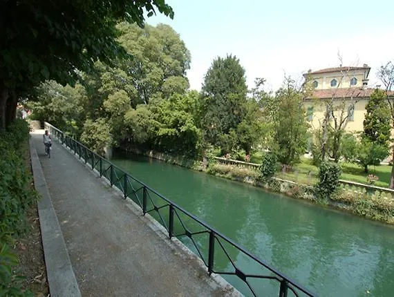 Edolo Apartment Milán